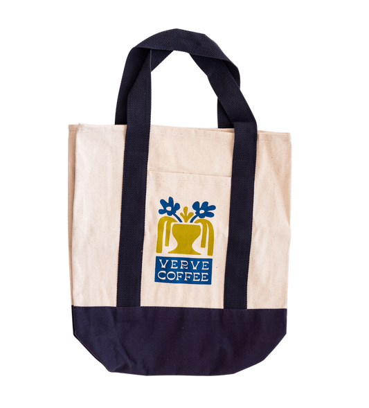 Wilder tote front